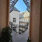 Apartment Margaret Buda View