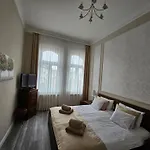 Margaret Buda View Apartment Budapest